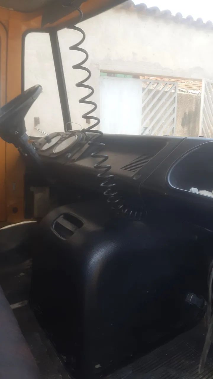 Caminhão pronto pra trabalhar  - Foto 3