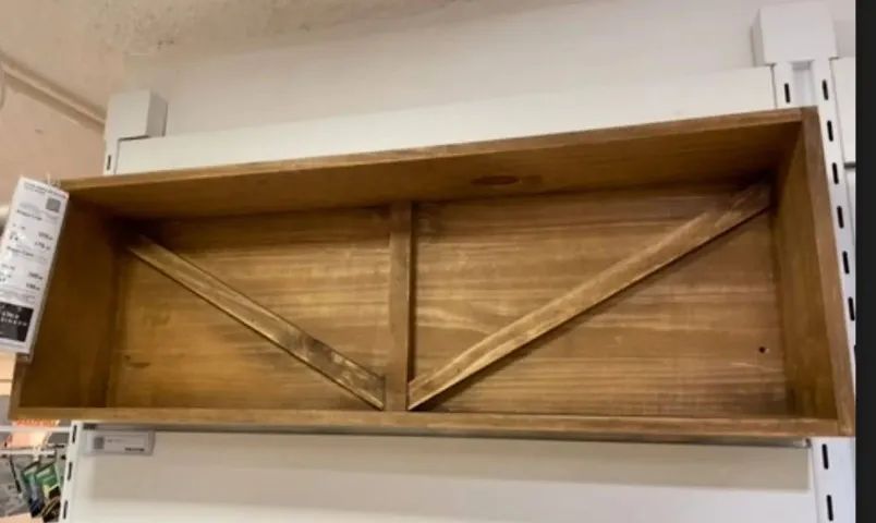 Mesa + Prateleira de parede - Cadeira de brinde - Foto 4