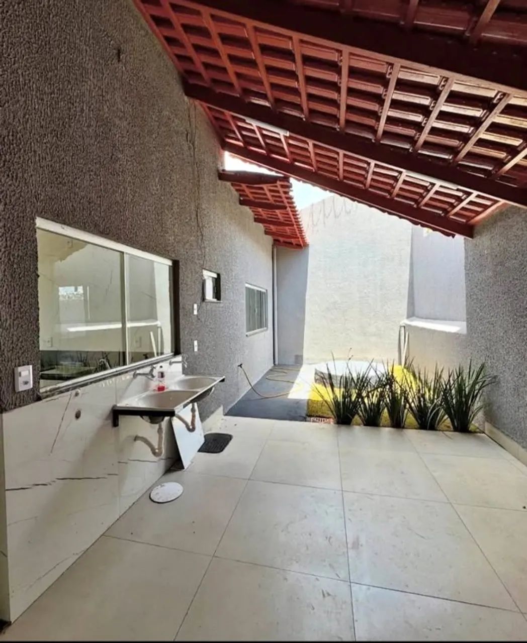 Casa com dois quartos confortável e excelente