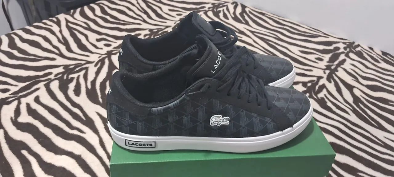 Tenis Lacoste Monograma Original  - Foto 2