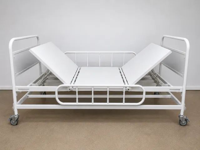Cama hospitalar com 3 manivelas - Foto 2