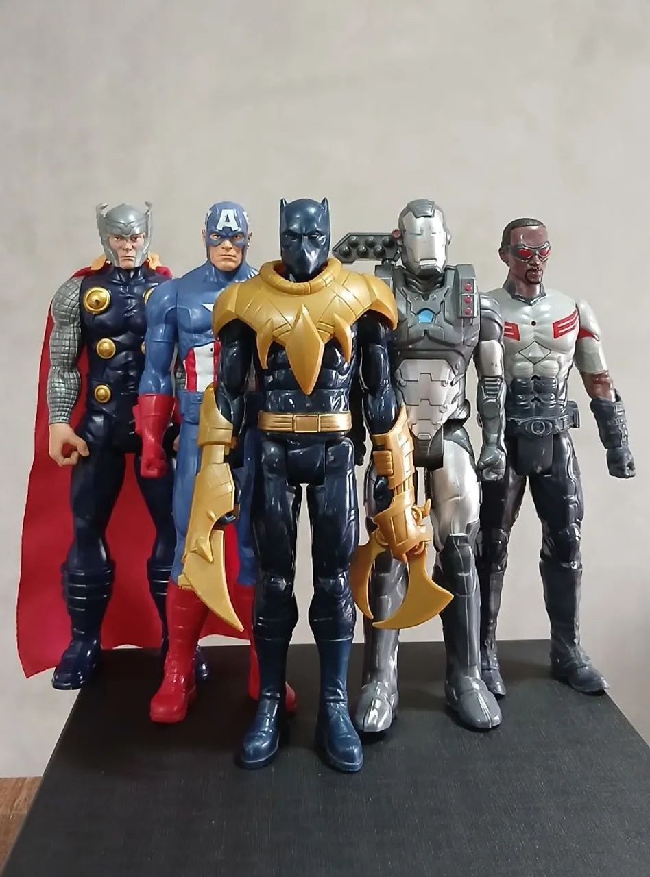 Bonecos diversos - 30 cm marvel - Foto 2
