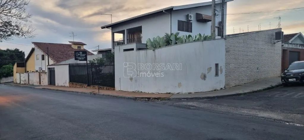 Venda de Casas / Comercial na cidade de Américo Brasiliense - Foto 2