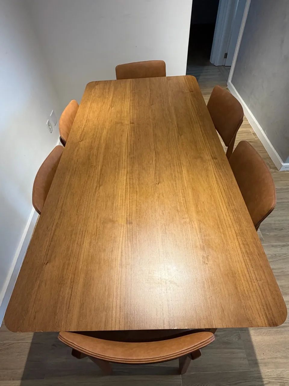 Mesa de Jantar e 6 Cadeiras - Foto 2