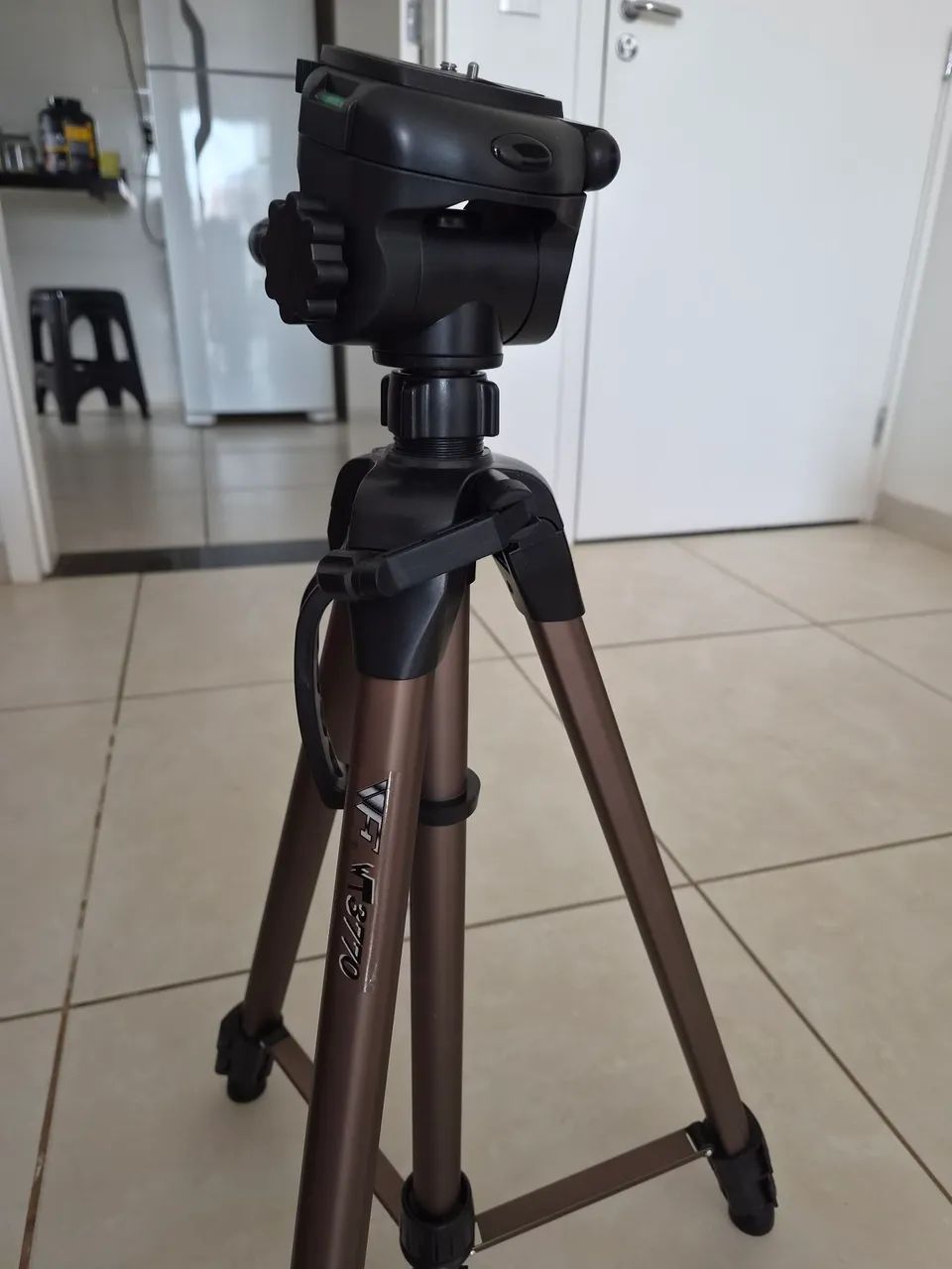 Tripé Weifang WT3770