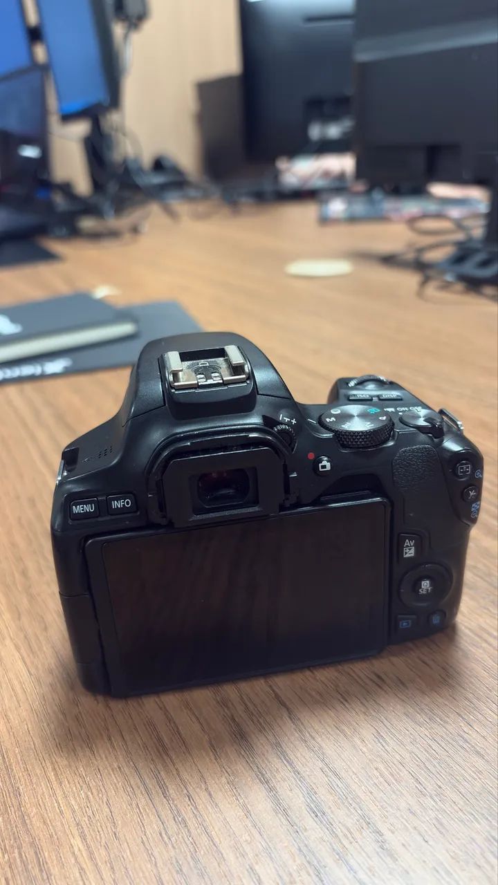 Câmera Canon SL3 corpo - Foto 5