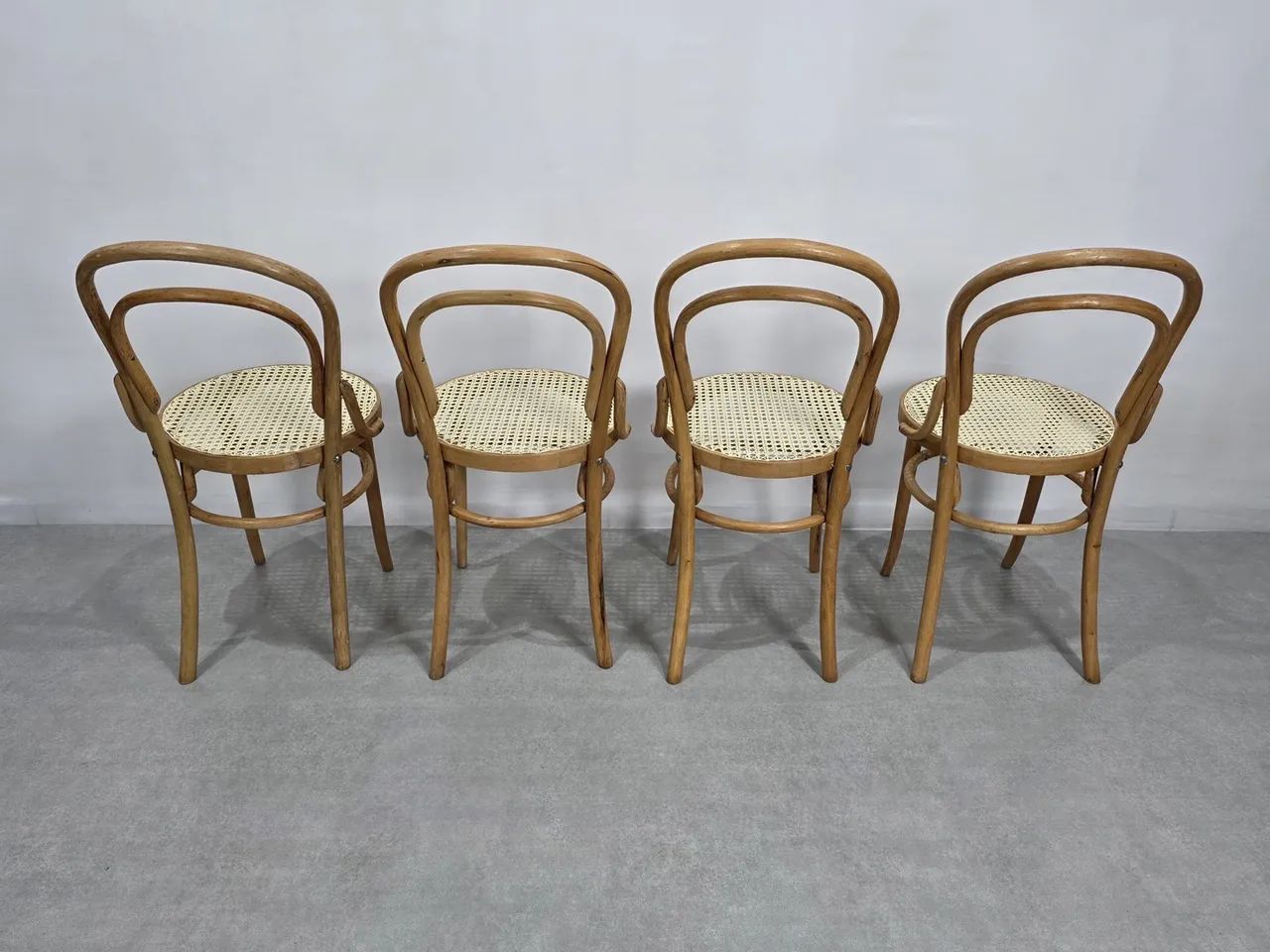 Conjunto de 4 cadeiras thonart  - Foto 2