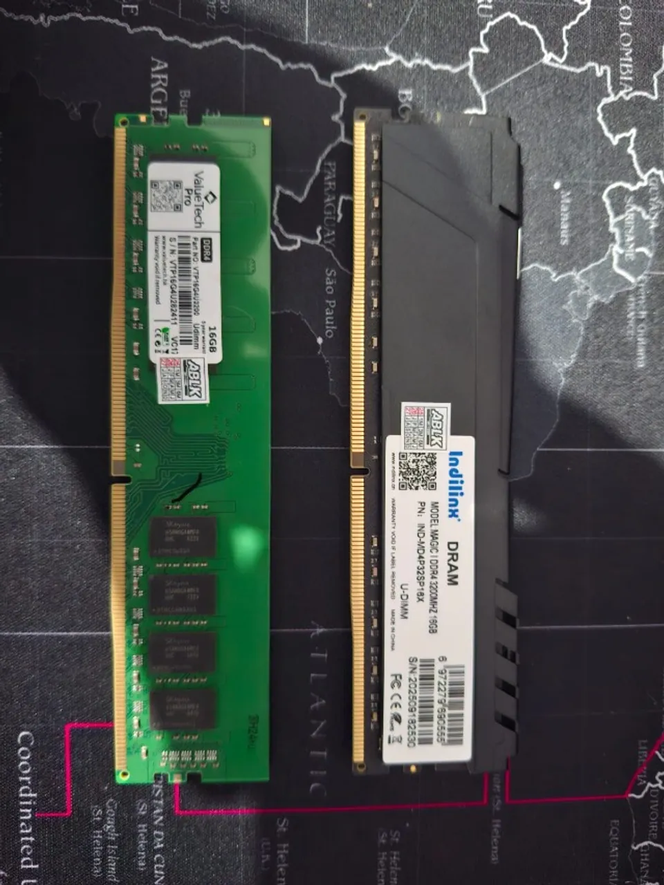 Memória Ram Ddr4 Samsung 8gb 3200mhz M378a1k43eb2-cwe - Memória