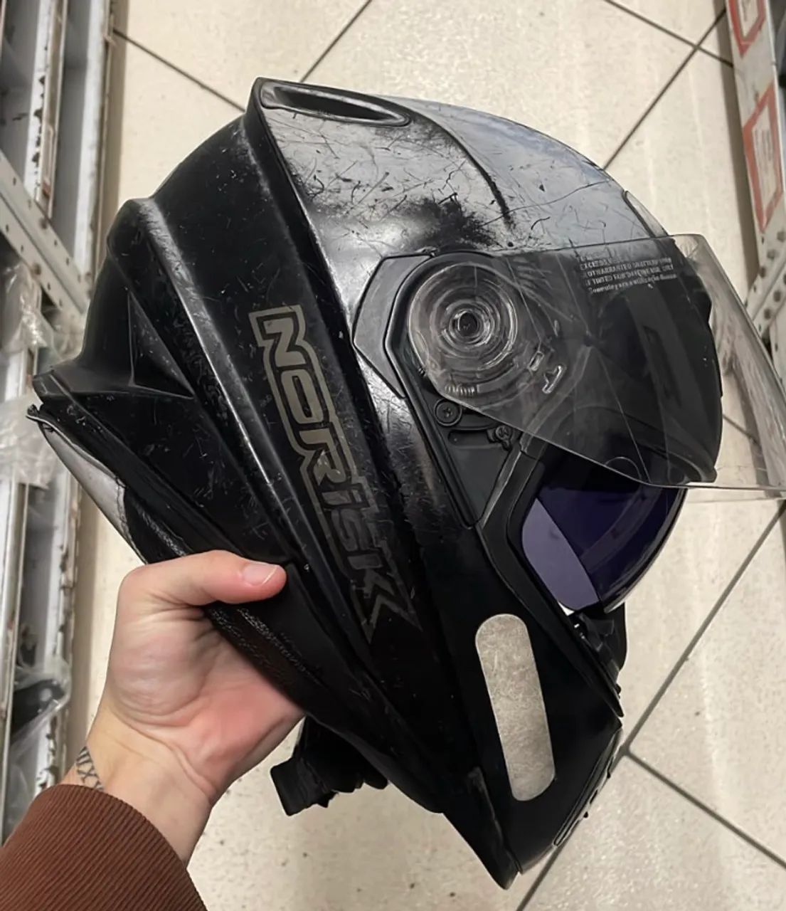 Capacete norisk 
