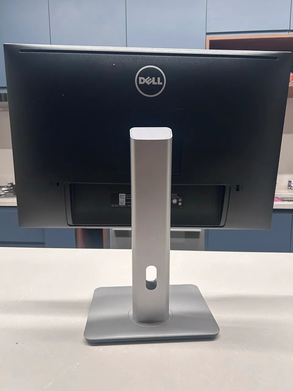 Monitor Dell UltraSharp U2415 24,1? Full HD+ IPS - Original - Foto 4