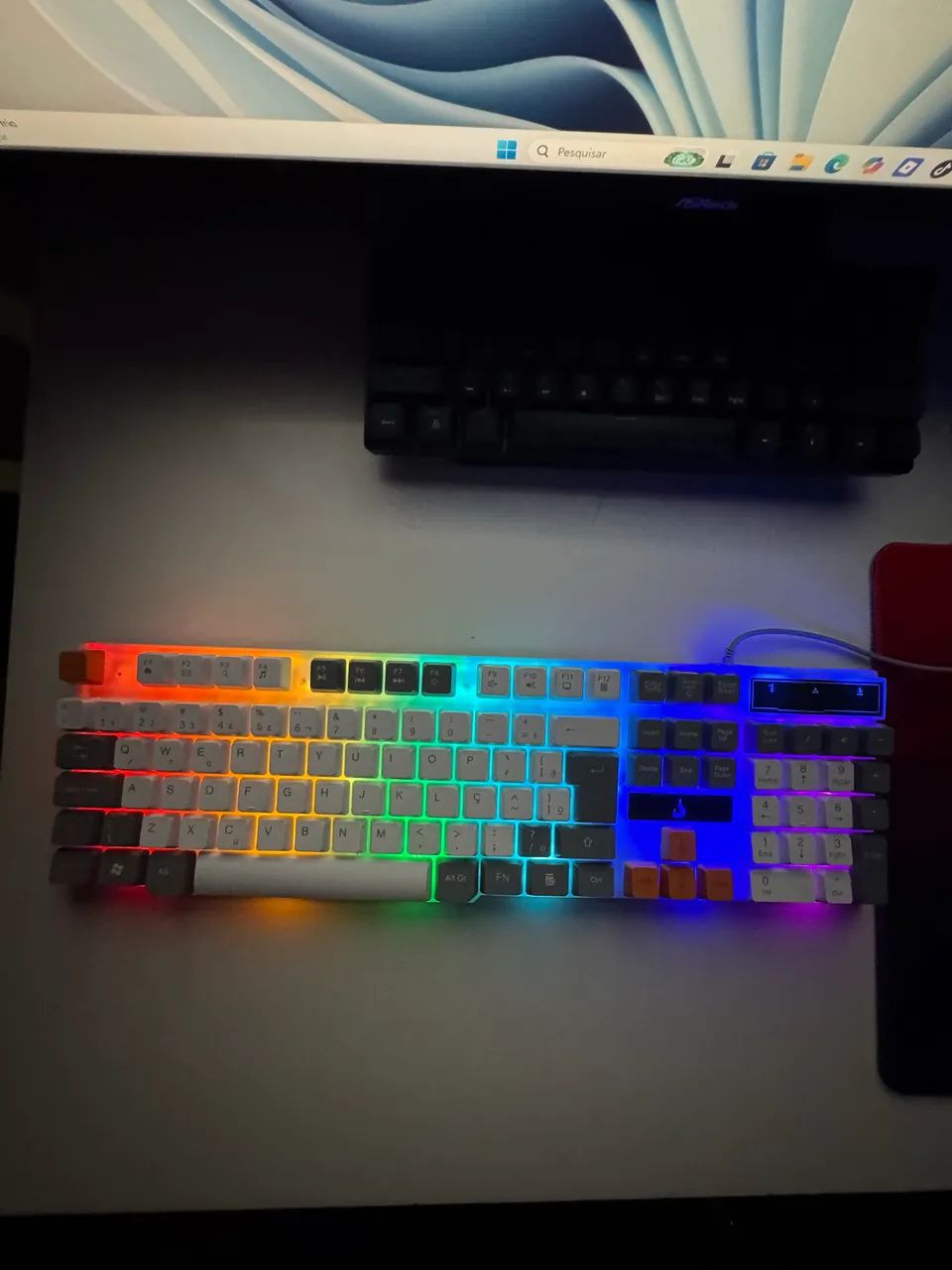 Teclado 98% Thunderobot K98 - Foto 2