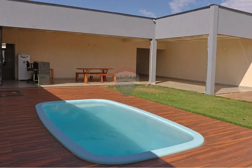 Casa À Venda, Com Dois Quartos, No Bairro Junqueira Em Ituiutaba-MG. - Foto 4