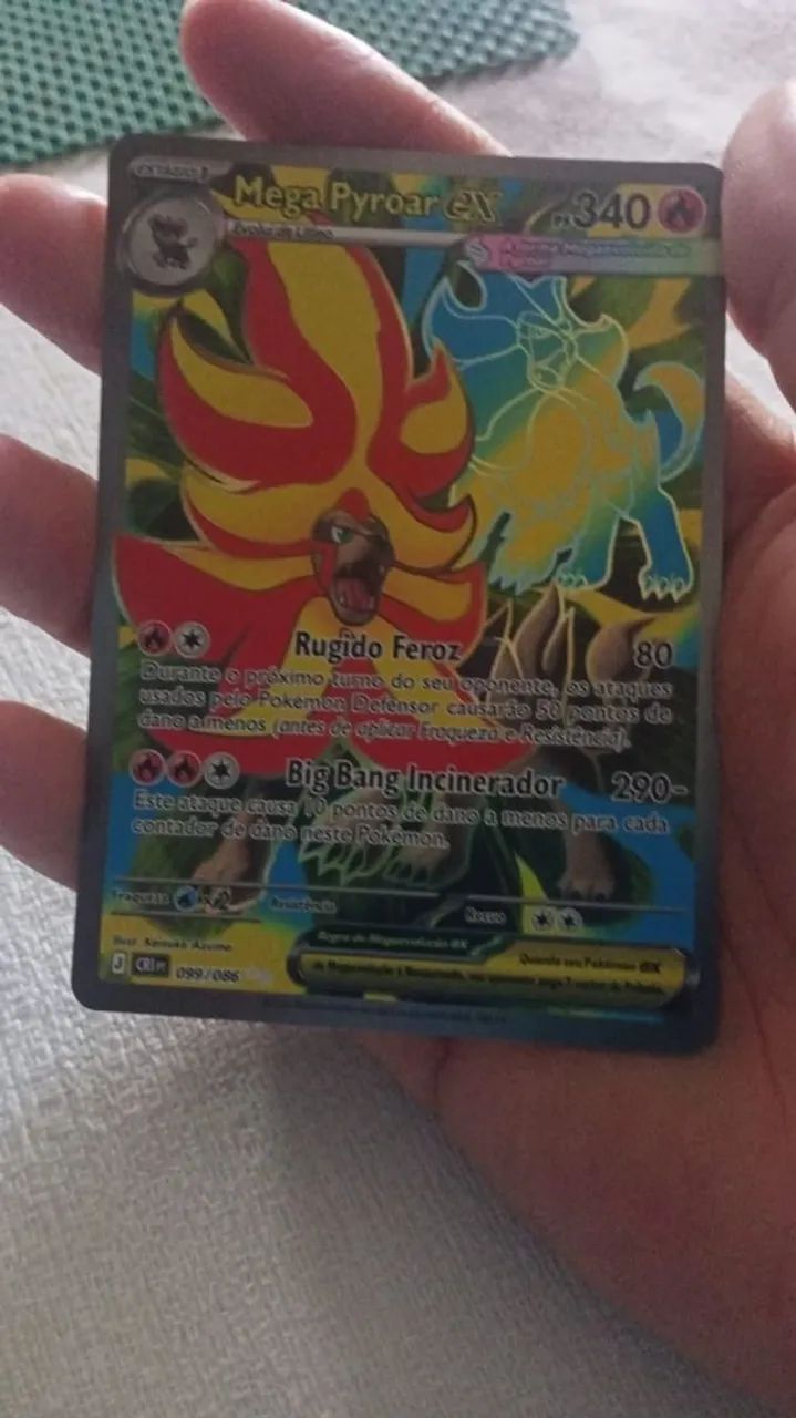 Cartão pokémon Mega Pyroar ex
