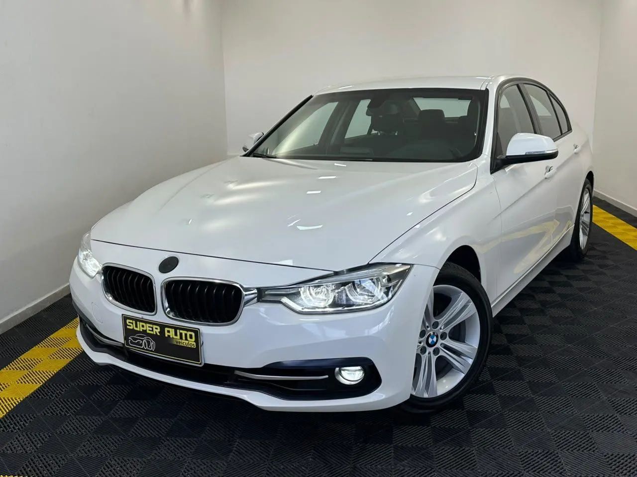 BMW 320I A 2.0 Turbo/activeflex 16V 184cv 4P 2016