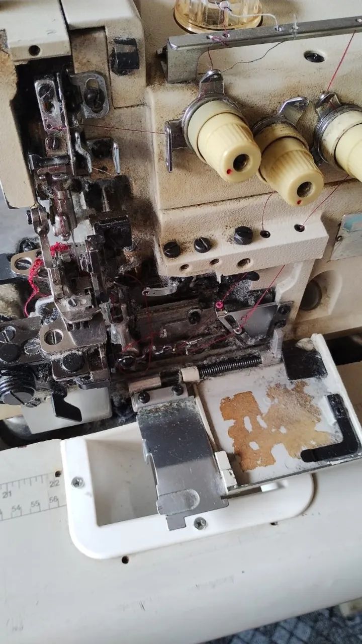 MAQUINA DE COSTURA - Foto 3
