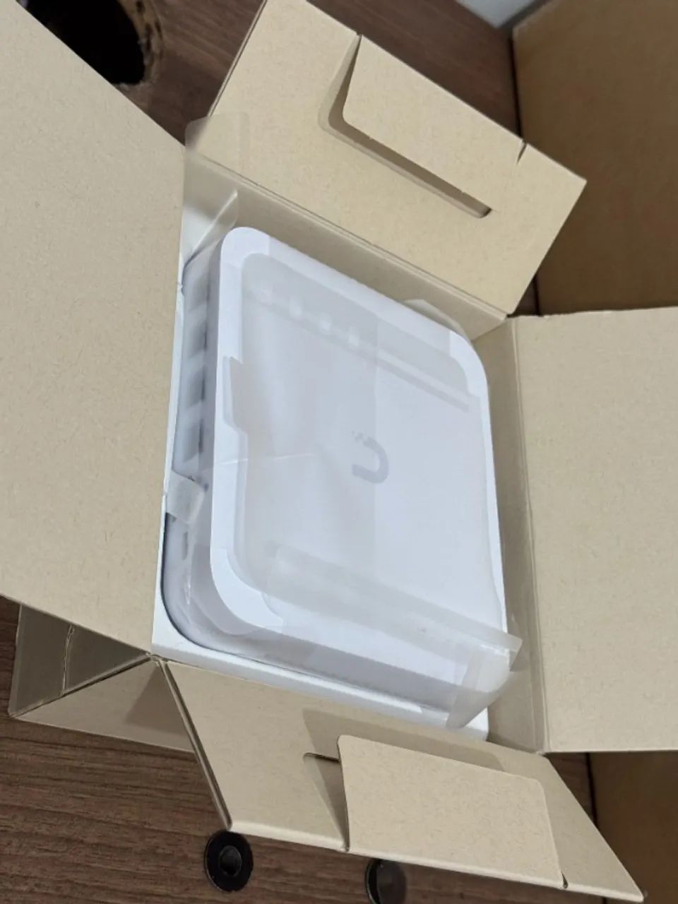 Unifi Cloud Gateway Ultra - Foto 3