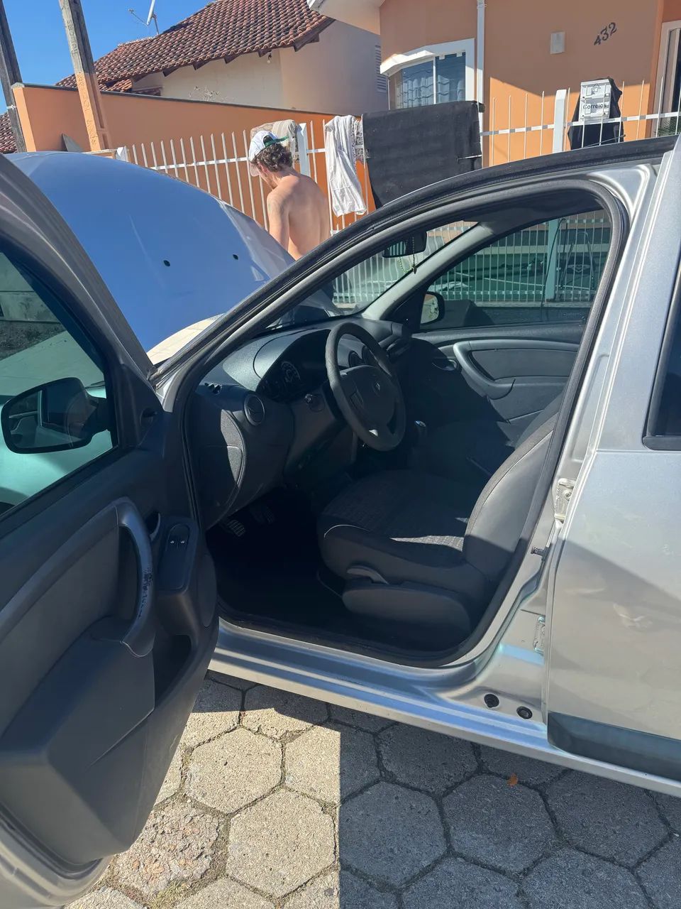 Renault Sandero Expression Hi-flex 1.6 8V 5P 2012 - Foto 4