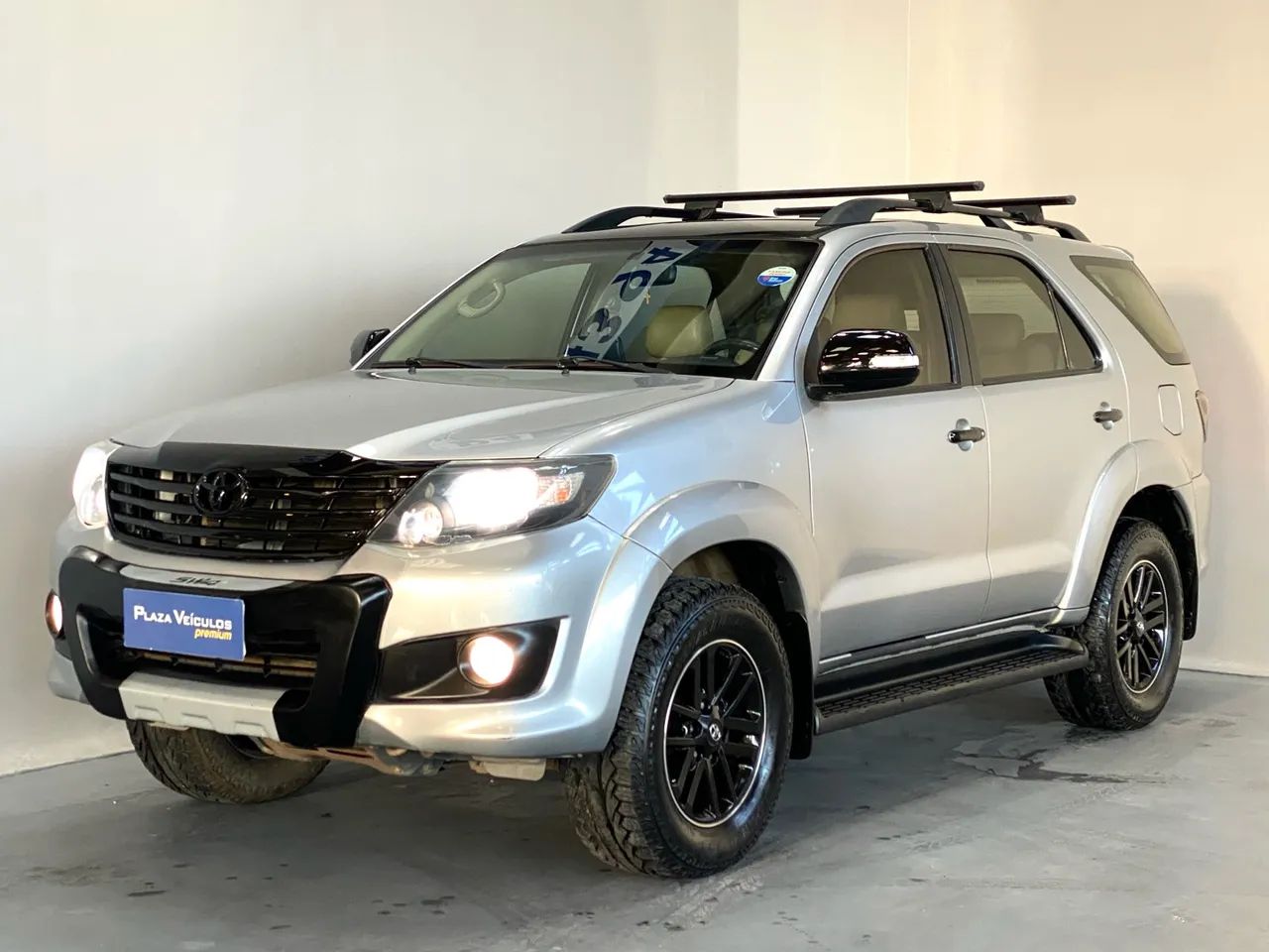 Toyota Hilux CD SR 4X2 2.7 16V/2.7 FLEX AUT. 2015