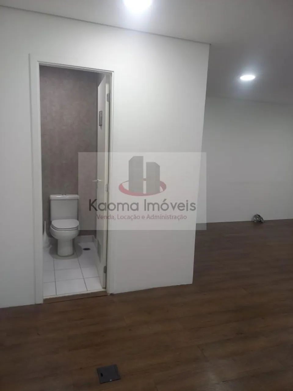 Sala Comercial para Venda, Vila Yara, 2 banheiros, 2 vagas - Foto 3
