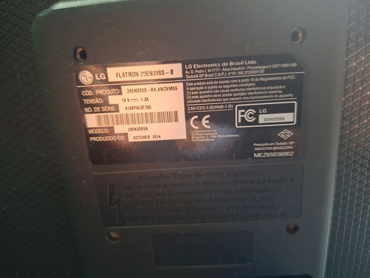 MONITOR lg 20 polegadas le, vga, sem nenhum detalhe,  perfeito - Foto 3