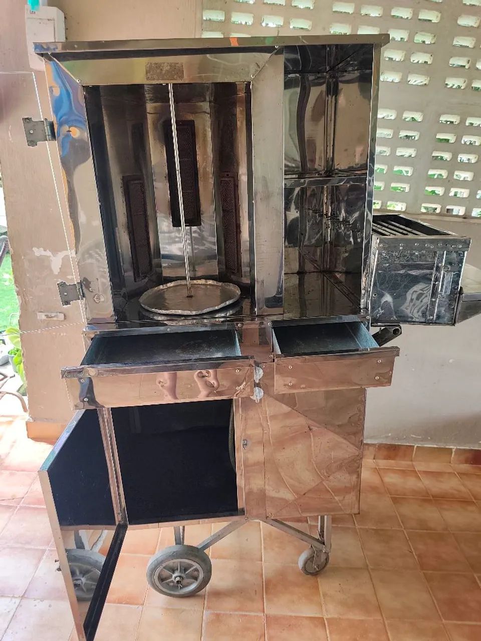 Carrinho de Churrasco Grego em Aço Inox Completo - Pronto para Trabalhar! - Foto 2