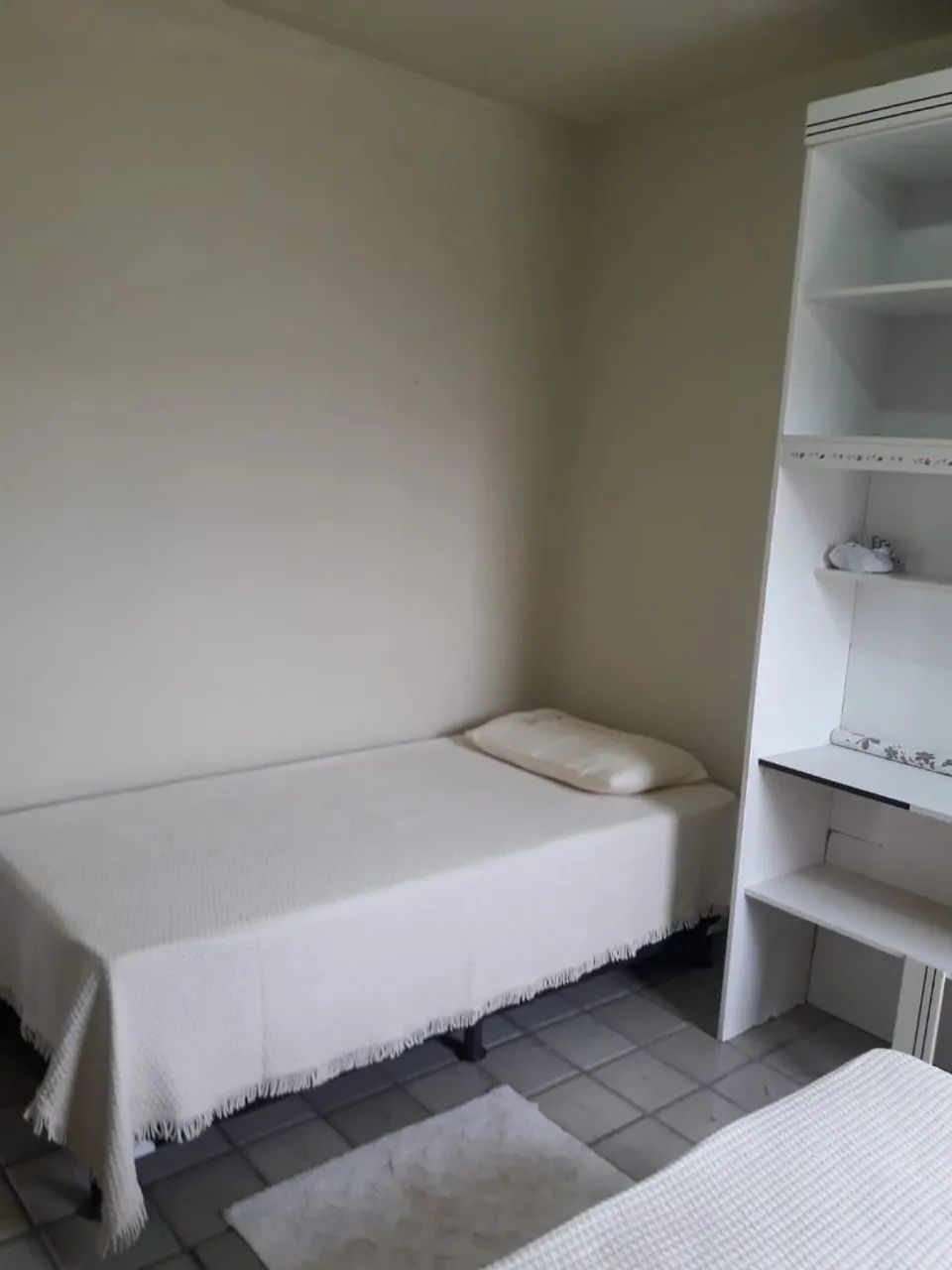 Quarto para moças/ boa viagem/Setúbal 
