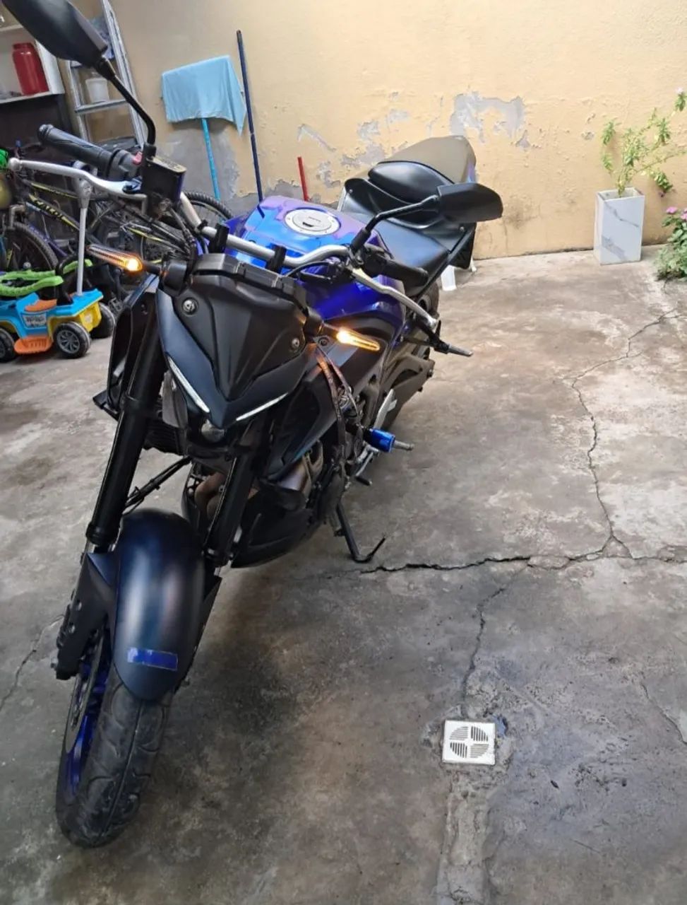 Vendo moto MT03 - Foto 5