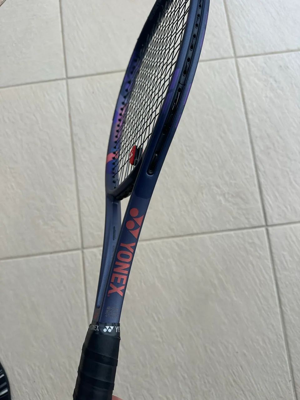 Vendo Raquete Yonex Percept 97 L3 2026 
