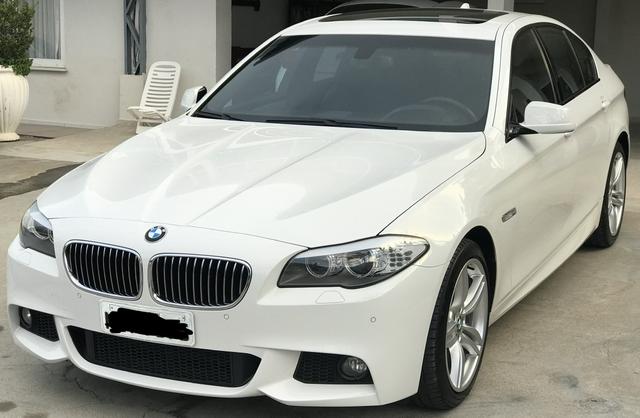 BMW 528i 52 mil km único Dono kit M - Foto 13