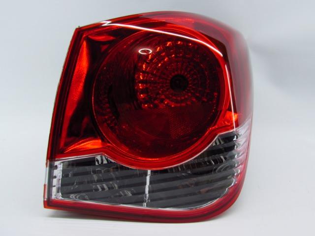 Lanterna Traseira Cruze sedan 2012 2013 a 2016 2017 Direito