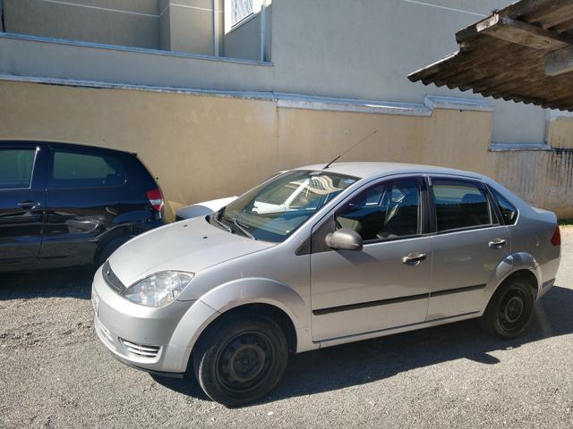 Ford Fiesta sedan 1.6 2006 Flex 13.500 - Foto 9
