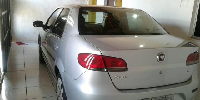 Vendo esse lindo siena completo nada a fazer super economico