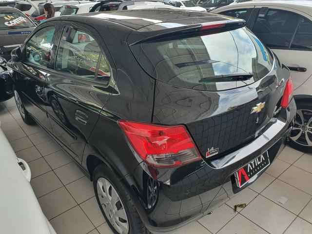 Chevrolet onix LT 1.4 dvd unico dono extra!!! - Foto 3