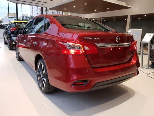NISSAN SENTRA SL 2.0 16V-CVT 4p - Foto 3