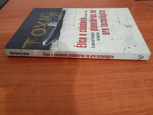 Livro Ética e cidadania planetárias na era tecnológica - Foto 2