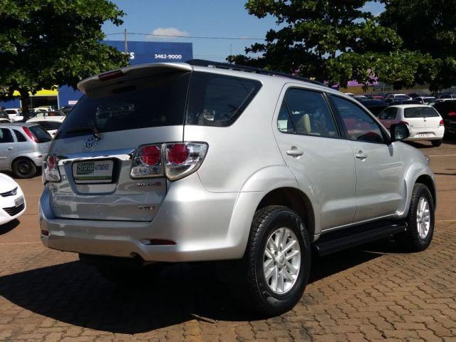 Hilux SW4 SRV D4-D 4x4 3.0 TDI Dies. Aut - Foto 2