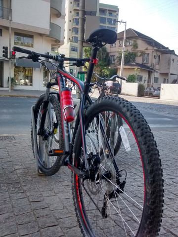 specialized rockhopper xl 21