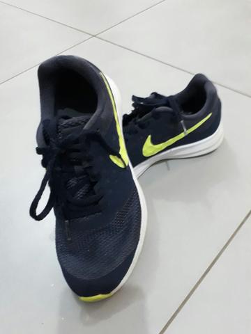 Vendo conjunto com 4 tênis - super bem conservados - semi novos - Foto 3