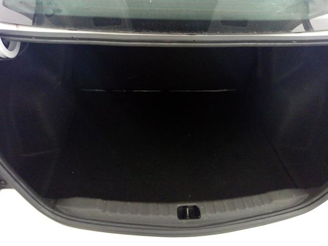 Procurar Anderson - Prisma ltz 1.4 manual 16/17 branco so 34.637km - confira - - Foto 11