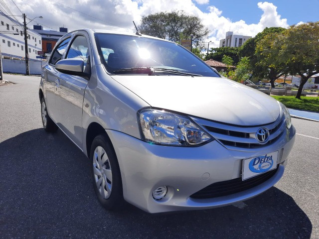 Etios X 1.3 Completo