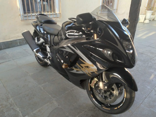 SUSUKI HAYABUSA