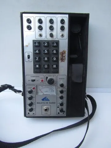 Equipamento Antigo Telefonia Maleta de Audio