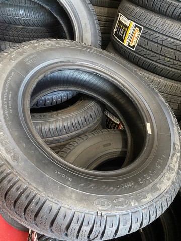 2 pneus 175/70/13 Crystone remolde  - Foto 2