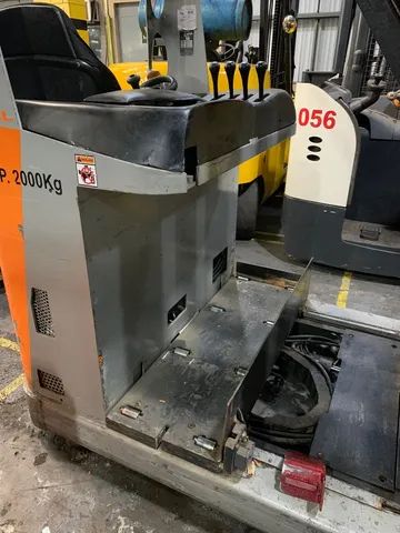 Empilhadeira Retrátil Still FME20, Torre Tríplex 11.525mm - Foto 6