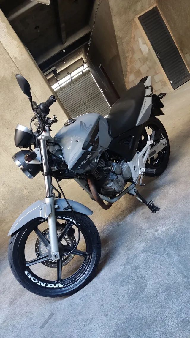 Honda Cbx 2008 por R$ 9.900, Belo Horizonte, MG - ID: 3457133