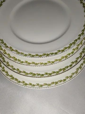 Prato de porcelana francesa 