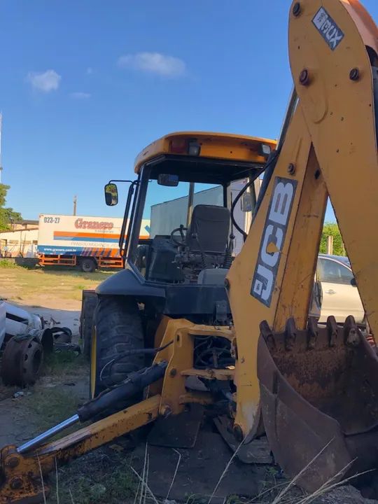 Retroescavadeira  - Foto 5