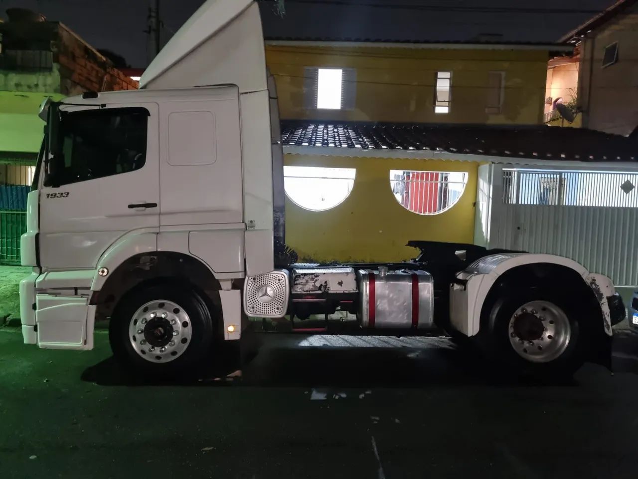 Caminhão Mercedes-Benz AXOR 1933 - Foto 6