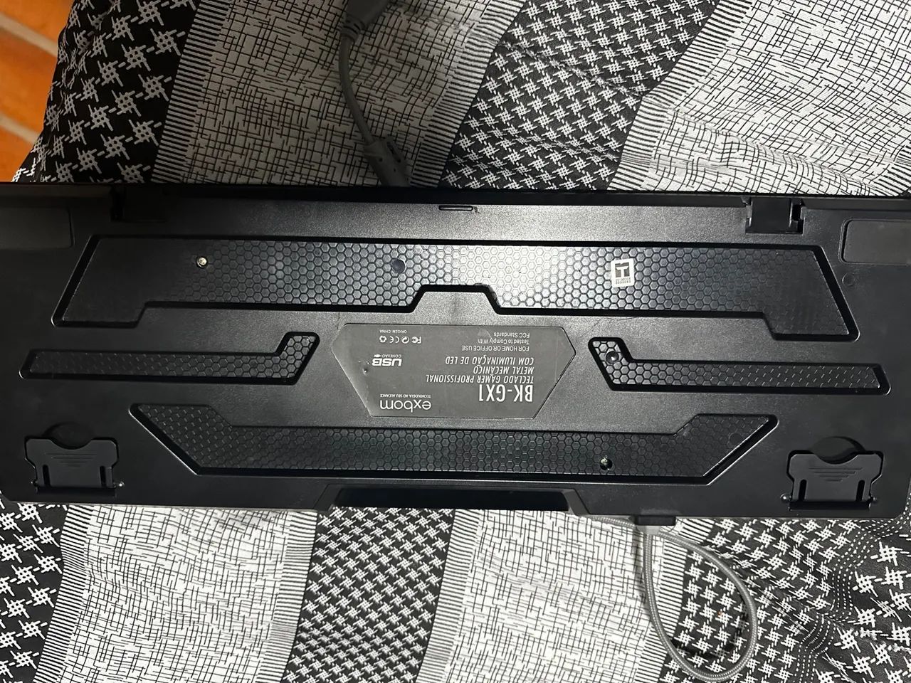 Teclado Gamer Exbom com Iluminação RGB - Foto 5