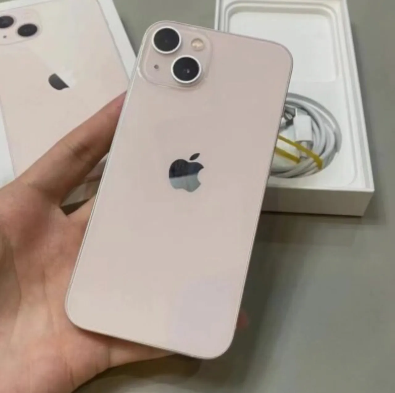 iPhone 13 128gb todo original
